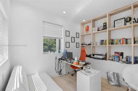 4490 Royal Palm Avenue Miami Beach FL 33140
