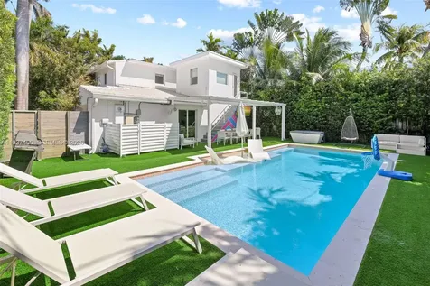 4490 Royal Palm Avenue Miami Beach FL 33140