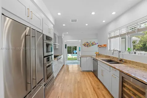 4490 Royal Palm Avenue Miami Beach FL 33140