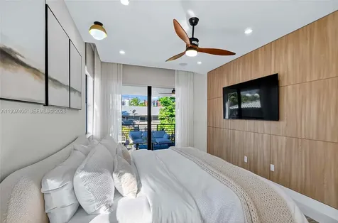 609 NE 8th Avenue Fort Lauderdale FL 33304