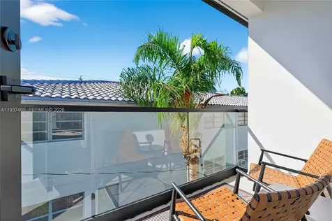 609 NE 8th Avenue Fort Lauderdale FL 33304