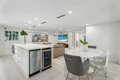 1231 15th Terrace Miami Beach FL 33139