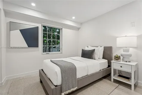 1231 15th Terrace Miami Beach FL 33139