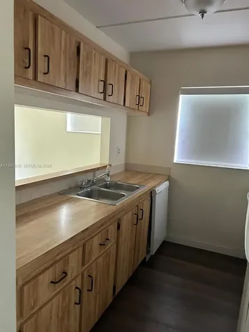 6031 Shakerwood Circle Tamarac FL 33319