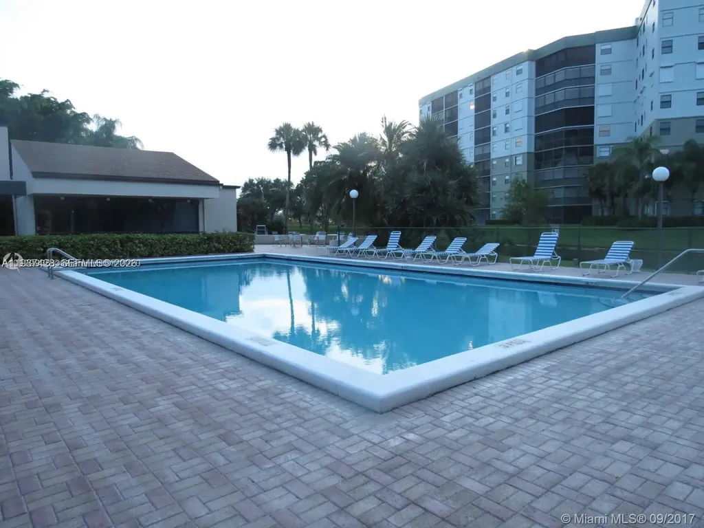2320 S Cypress Bend Drive Pompano Beach FL 33069