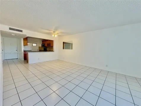 2320 S Cypress Bend Drive Pompano Beach FL 33069