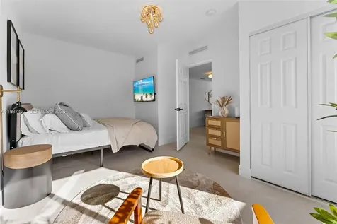 1144 SW 4th Street Miami FL 33130