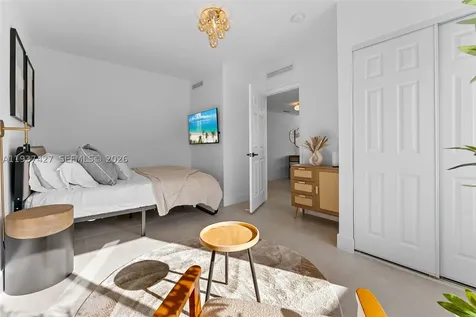 1144 SW 4th Street Miami FL 33130