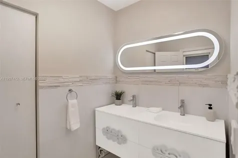 8843 Hawthorne Avenue Surfside FL 33154