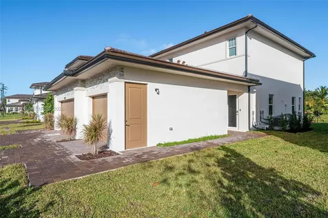 12289 SW 43rd Street Davie FL 33330