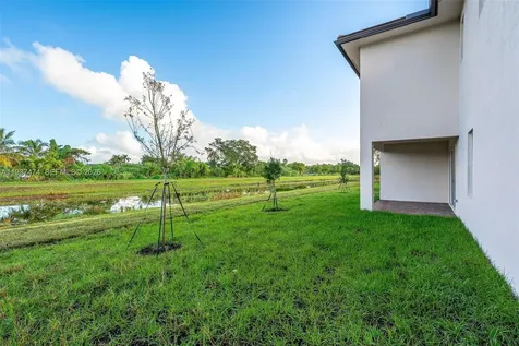 12289 SW 43rd Street Davie FL 33330