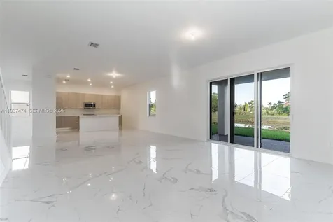 12289 SW 43rd Street Davie FL 33330