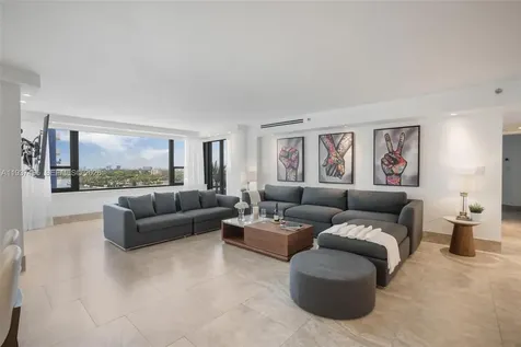 5225 Collins Avenue Miami Beach FL 33140