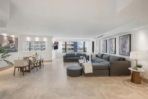 5225 Collins Avenue Miami Beach FL 33140