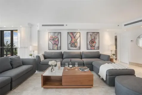 5225 Collins Avenue Miami Beach FL 33140