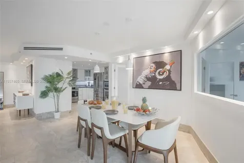 5225 Collins Avenue Miami Beach FL 33140