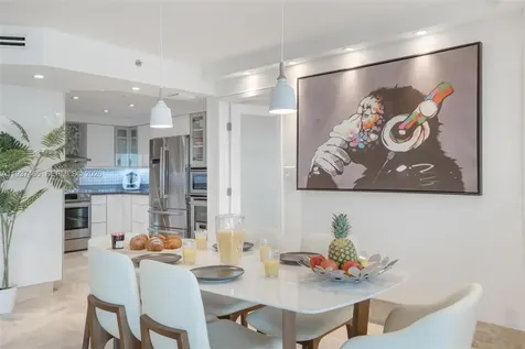 5225 Collins Avenue Miami Beach FL 33140
