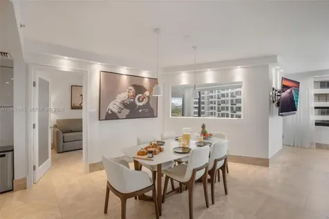 5225 Collins Avenue Miami Beach FL 33140