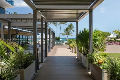 5225 Collins Avenue Miami Beach FL 33140