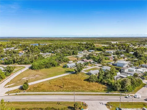 5585 Avenue D Fort Myers FL 33922