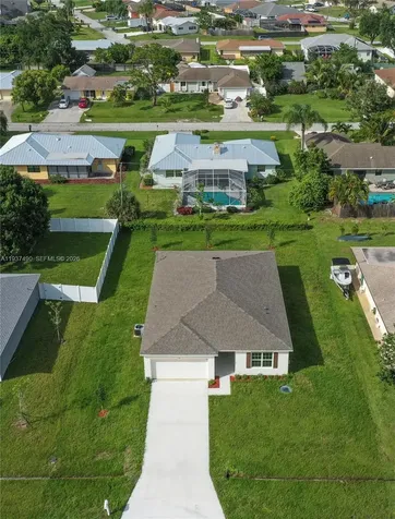 811 SE Seahouse Drive Port St. Lucie FL 34983