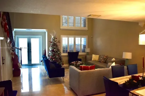 1352 NW 129th Way Sunrise FL 33323