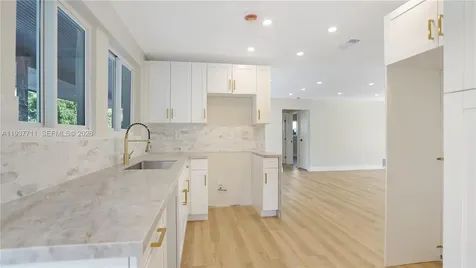 8651 NW 24th Street Sunrise FL 33322