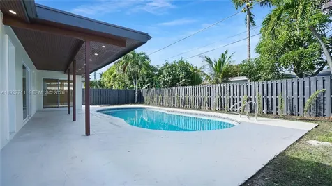 8651 NW 24th Street Sunrise FL 33322
