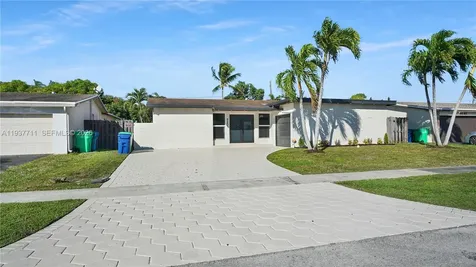 8651 NW 24th Street Sunrise FL 33322