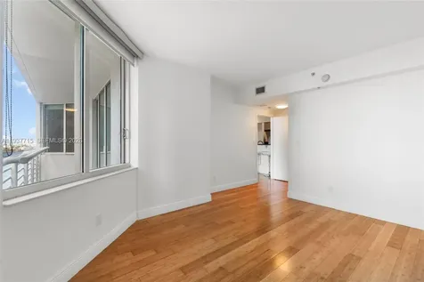 335 S Biscayne Boulevard Miami FL 33131