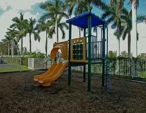 6995 NW 186th Street Hialeah FL 33015