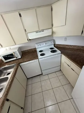 6995 NW 186th Street Hialeah FL 33015