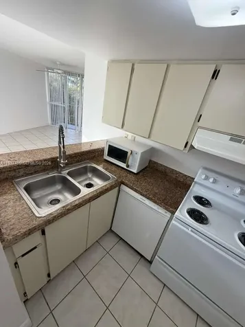 6995 NW 186th Street Hialeah FL 33015