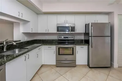 850 SW 138th Avenue Pembroke Pines FL 33027