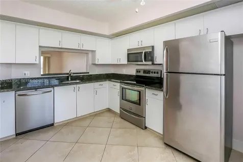 850 SW 138th Avenue Pembroke Pines FL 33027
