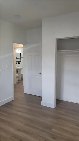2951 NW 49th Street Miami FL 33142