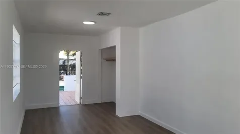 2951 NW 49th Street Miami FL 33142