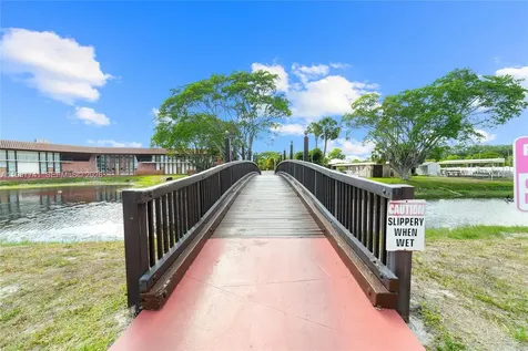 2951 NW 46th Avenue Lauderdale Lakes FL 33313