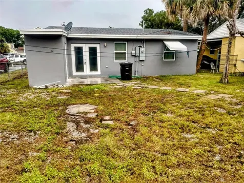 710 52nd Street West Palm Beach FL 33407