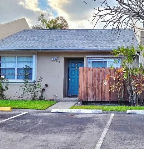 842 Banks Road Coconut Creek FL 33063