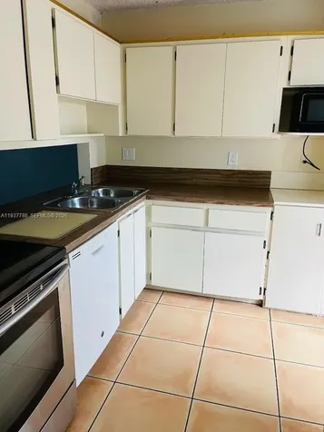 842 Banks Road Coconut Creek FL 33063