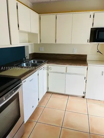 842 Banks Road Coconut Creek FL 33063