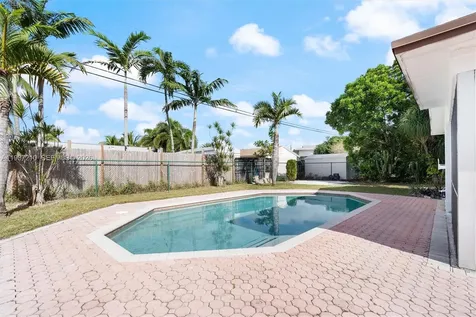 4331 NW 9th Court Coconut Creek FL 33066