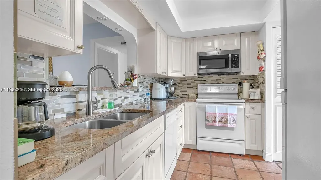 14873 Cumberland Drive Delray Beach FL 33446