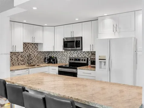 20401 NE 30th Avenue Aventura FL 33180