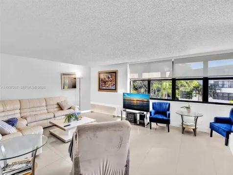 20401 NE 30th Avenue Aventura FL 33180
