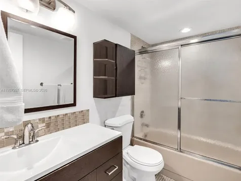 20401 NE 30th Avenue Aventura FL 33180