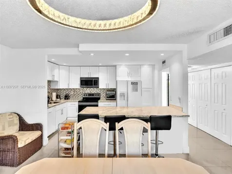 20401 NE 30th Avenue Aventura FL 33180