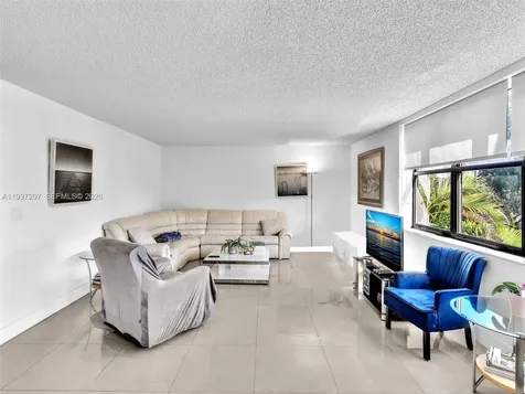 20401 NE 30th Avenue Aventura FL 33180
