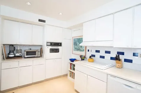 1408 Brickell Bay Drive Miami FL 33131